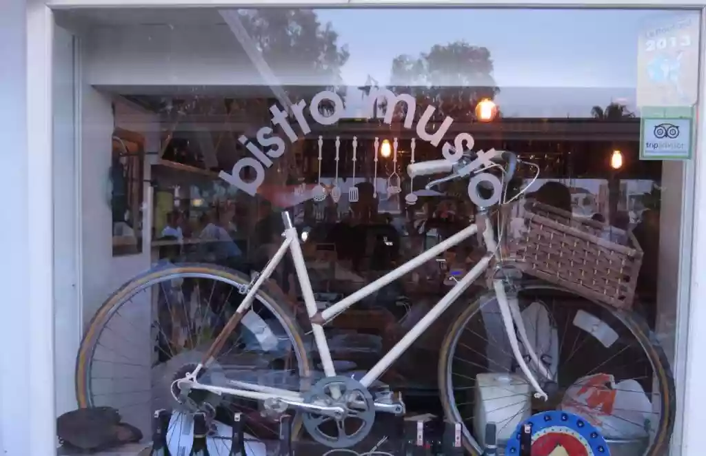 Musto Bistro Restaurant, Cafe Bar Bodrum