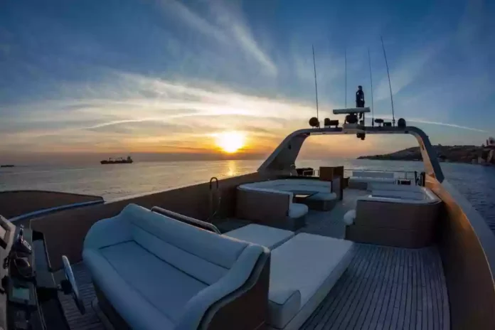Private Motor Yacht Charter Bitez