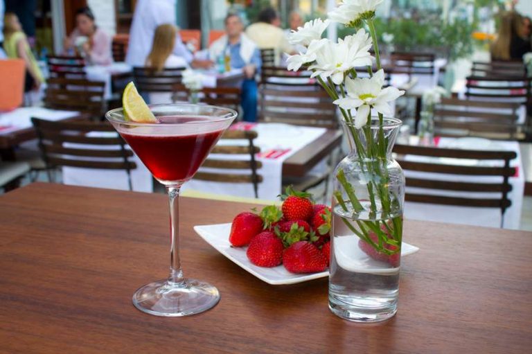 Bodrum Zazu Cafe Bar Restoran