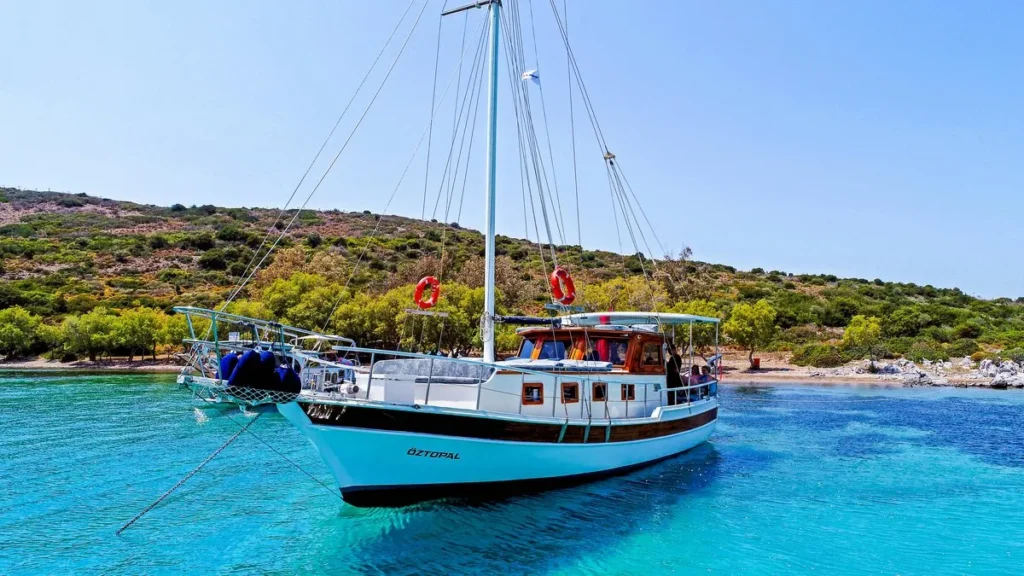 Bitez Tekne Turu Fiyatlar, Rotalar ve Rezervasyon Rehberi 🚤