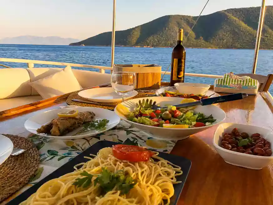 Bodrum Özel Gün Batımı Tekne Turu