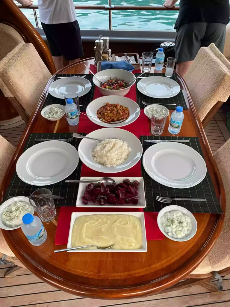 Bitez Tekne Turları
