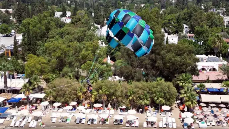Bitez Parasailing, Deniz Paraşütü, Jet Ski, Fly Board, Banana Muz, Bodrum